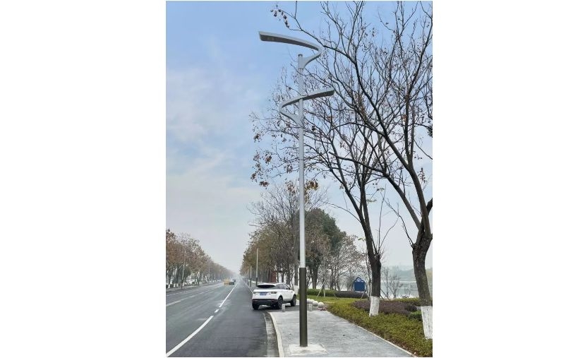 華體5G智慧路燈點亮南京后花園！